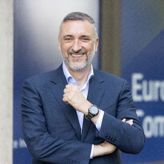 Román Arjona